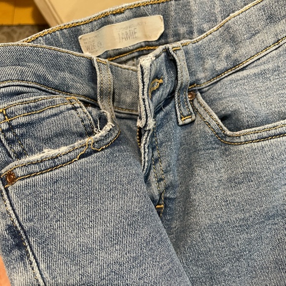 Jeans - Picture 2 of 5